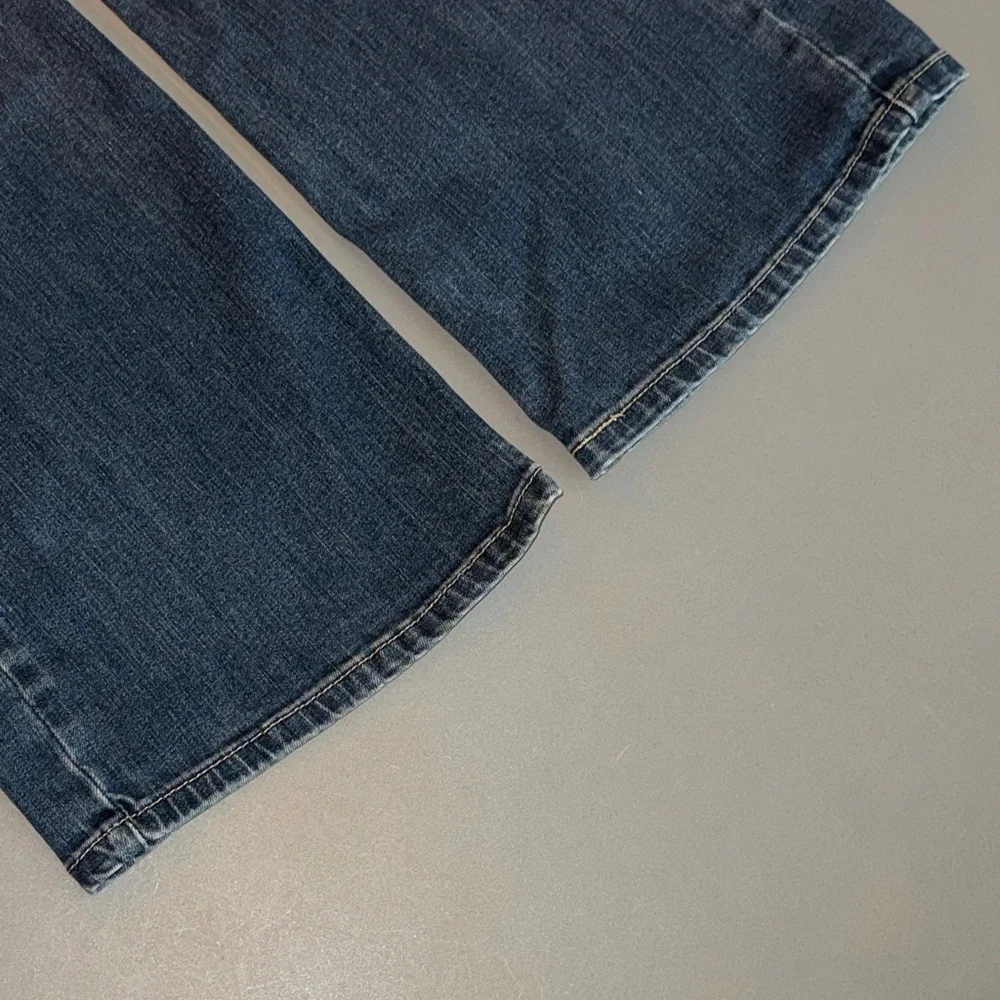 Levi's Women's Blue 518 Superlow Jeans 32x32